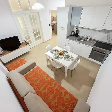 宾馆 Two Bedrooms, Location 972