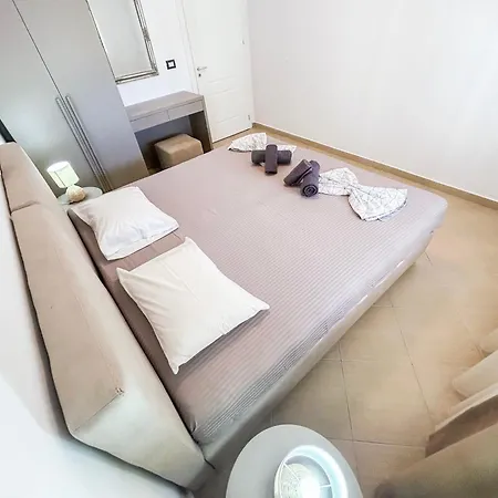 Two Bedrooms, Location 972 宾馆 格勒姆
