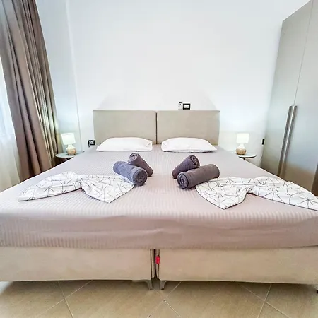 宾馆 Two Bedrooms, Location 972